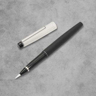 Kuretake Fountain Brush Pen / Kuretake